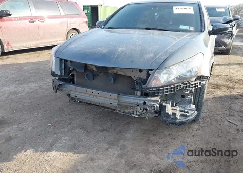 2011 Honda Accord 2.4 Se z USA, uszkodzony, nr VIN 1HGCP2F64BA011324